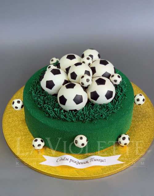 Торт с футбольными мячами №1076