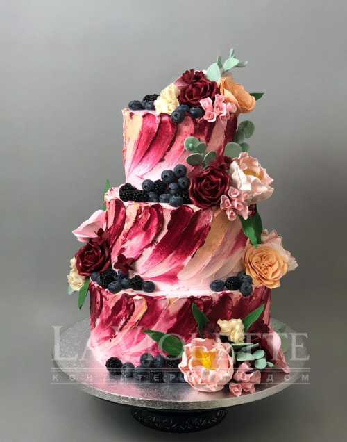 Торт кремовый с ягодами №956
