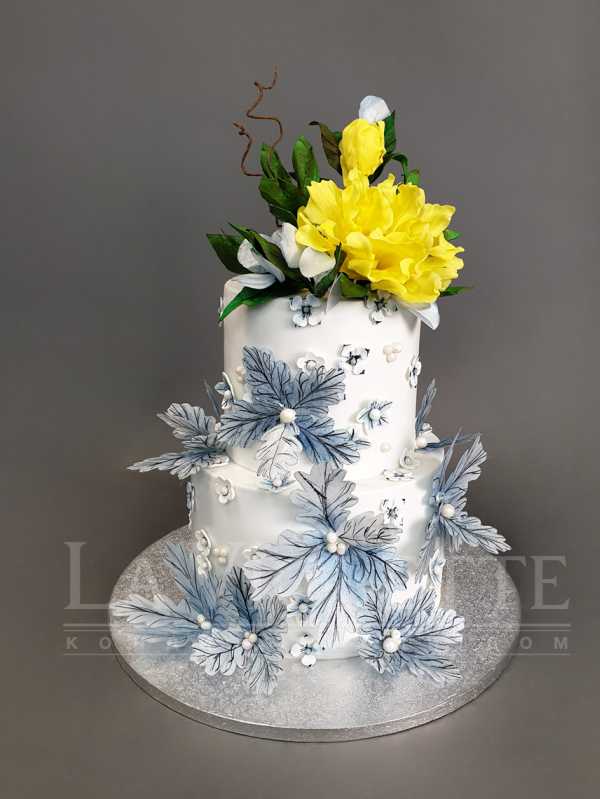 Свадебный торт с цветами №1088
